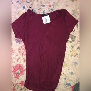 Brand new burgundy top